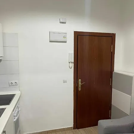 A Unos Pasos De Solgran Via Madrid Apartment Exterior photo